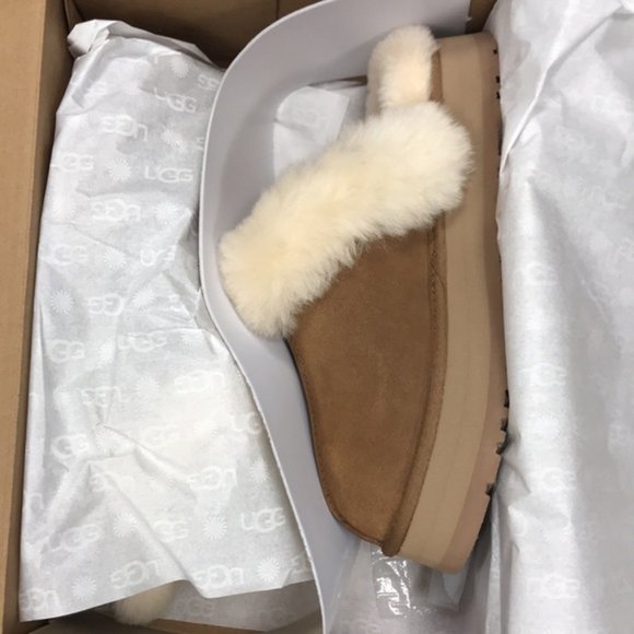 UGG Women's Disquette Slipper - Picture 15 of 15